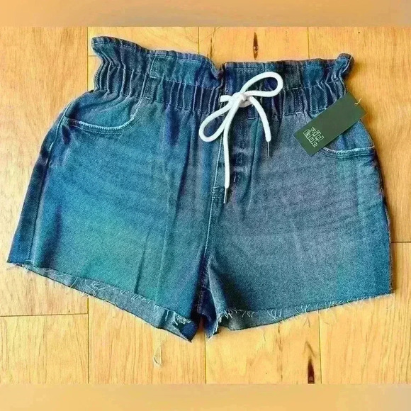 NEW Wild Fable Waist Tie Denim Shorts Size Small - Picture 1 of 6
